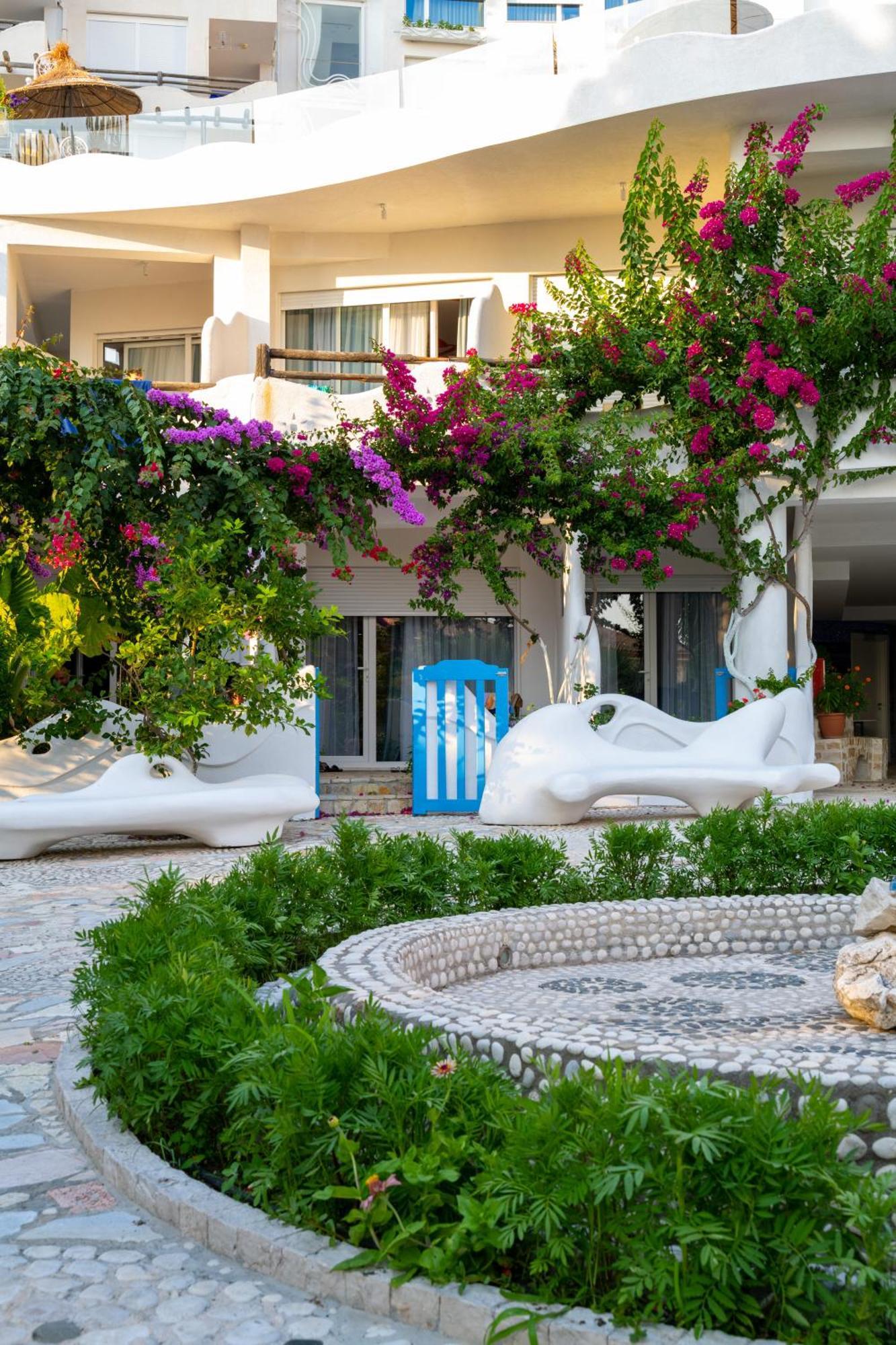 Bougainville Bay Apartments Sarandë Exterior foto